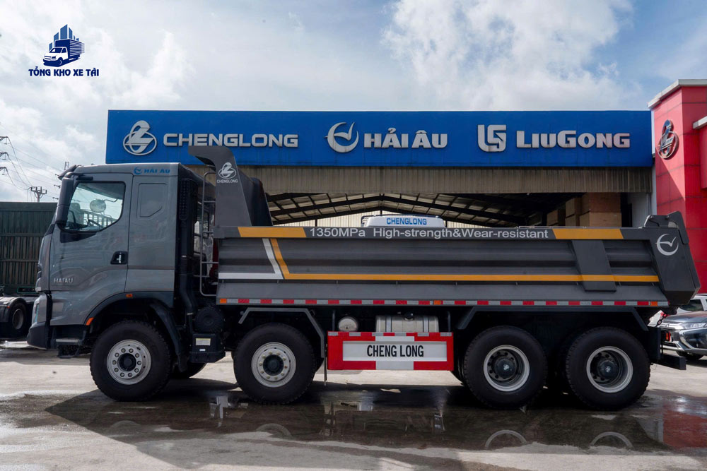 Xe Ben 4 Chân ChengLong H5 400HP Thùng 14 Khối (Cầu Dầu)